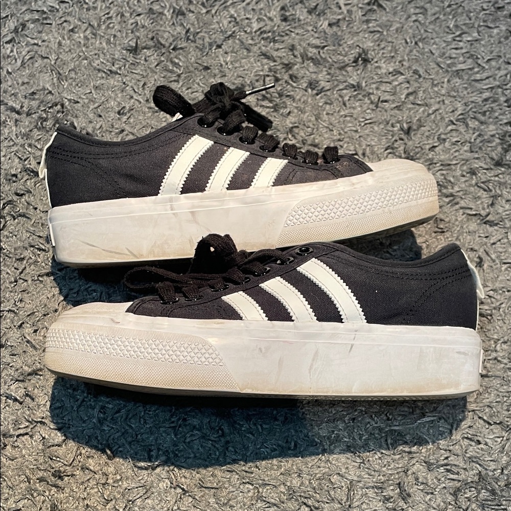Adidas nizza platform